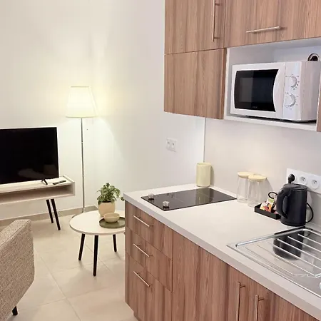 Aparthotel Domitys - Des Oliviers Aubenas